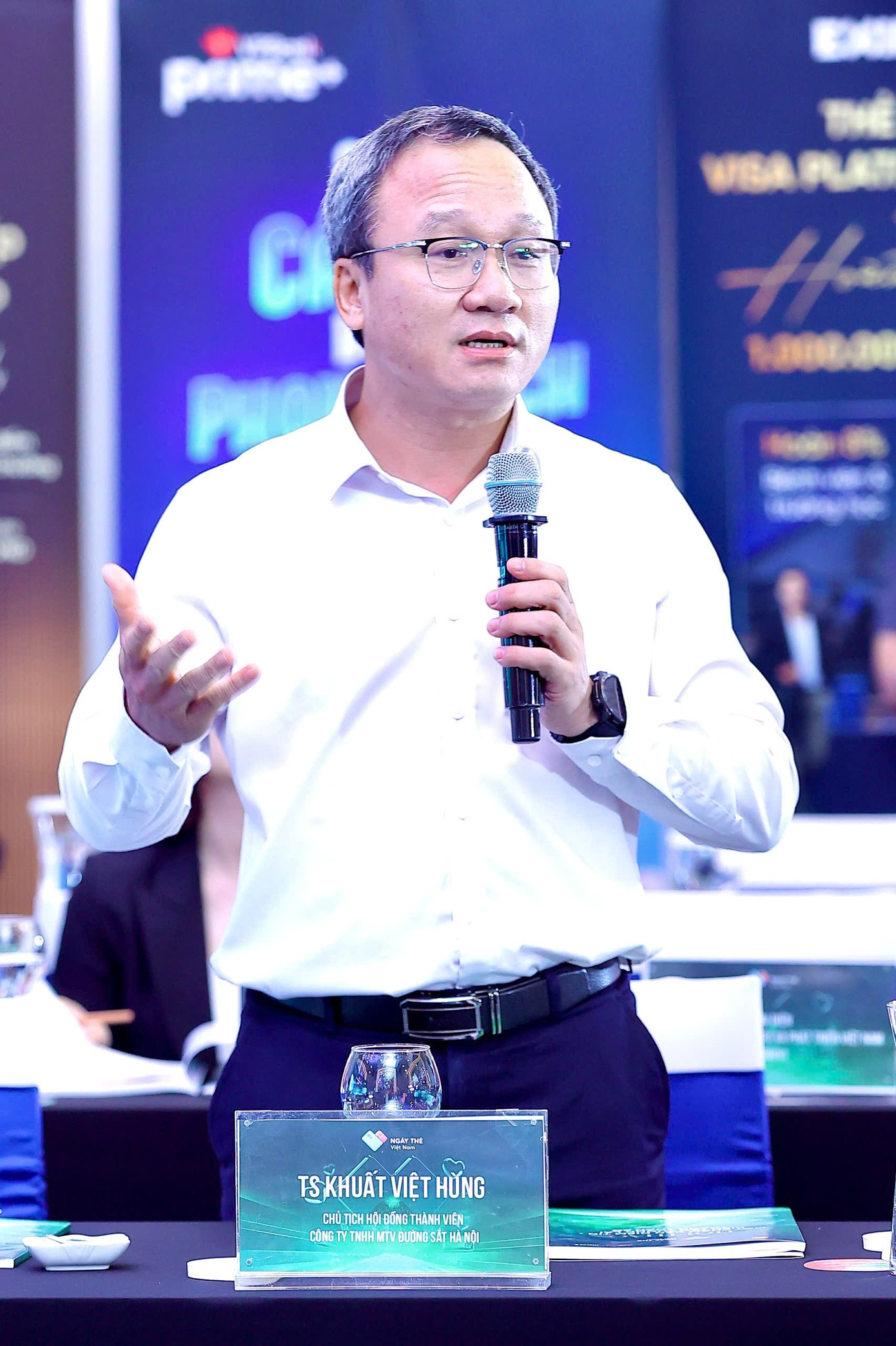 Hội thảo Ngày thẻ Việt Nam 2025: Một chạm vạn niềm tin - Kiến tạo tương lai thanh toán số"- Ảnh 5. Hội thảo Ngày thẻ Việt Nam 2025: Một chạm vạn niềm tin - Kiến tạo tương lai thanh toán số"- Ảnh 5.