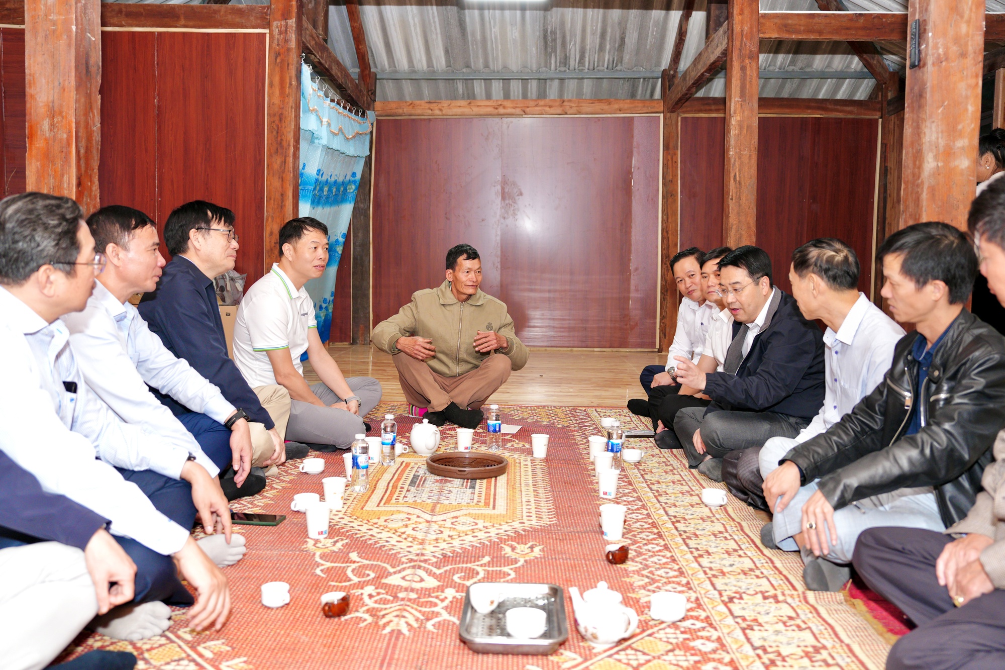 NAPAS – Thành viên Khối thi đua số 5 chung tay hỗ trợ xây nhà mới cho hộ nghèo tại Lào Cai - Ảnh 8.