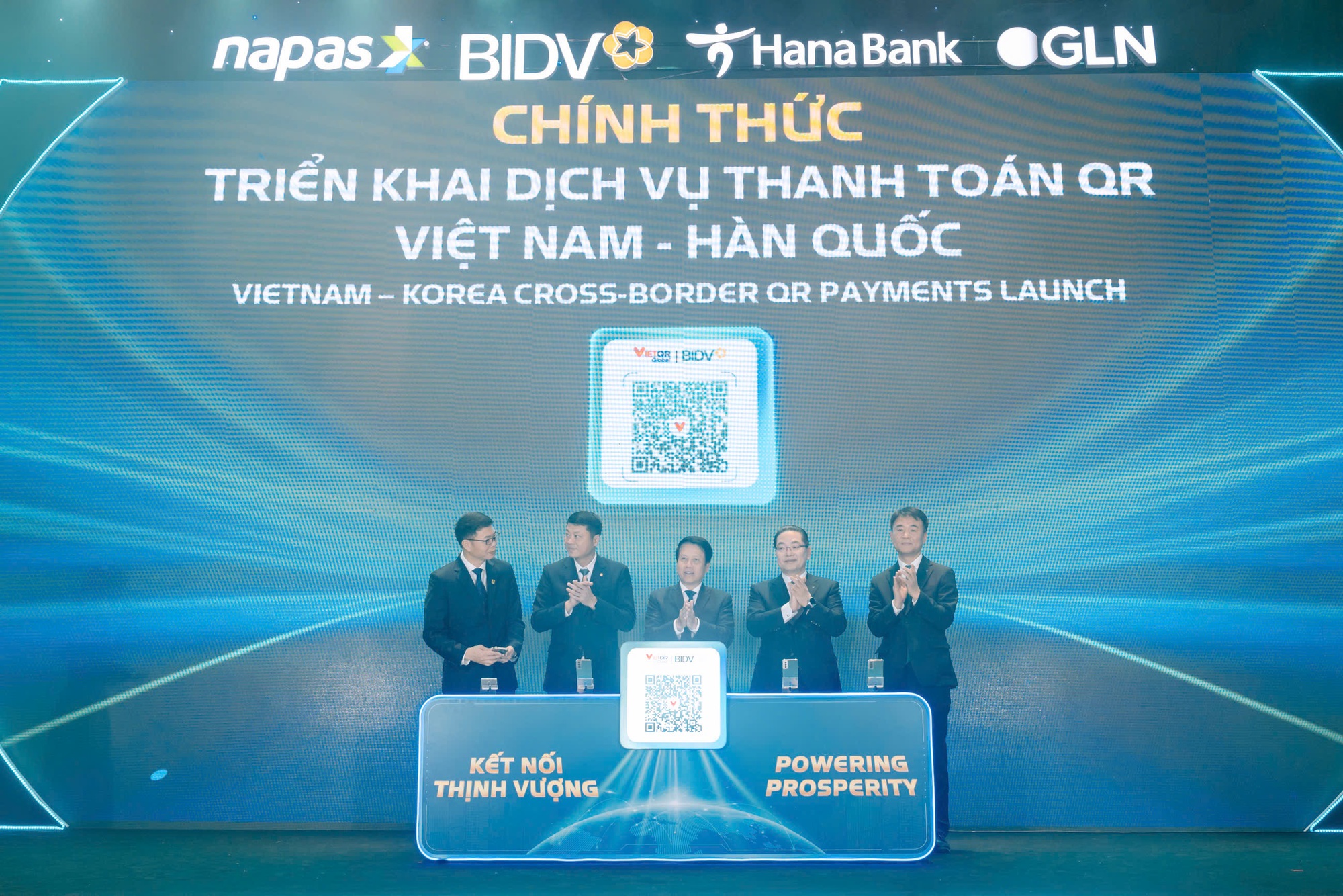 Khi mã thanh toán QR kết nối Việt Nam - Hàn Quốc- Ảnh 2.