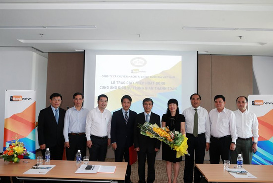 Banknetvn-dv-trung-gian-thanh-toan-dau-tien-2.jpg