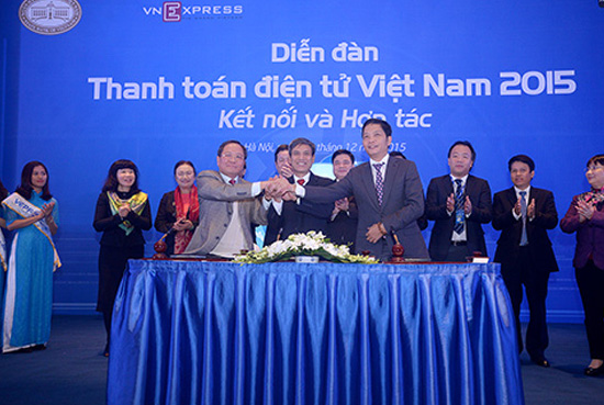 dien_dan_thanh_toan_dien_tu_vietnam_2015.jpg