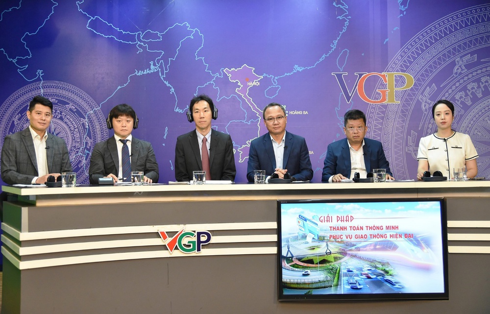 NAPAS sẵn sàng kết nối hạ tầng thanh toán trong giao thông công cộng - Ảnh 1. NAPAS sẵn sàng kết nối hạ tầng thanh toán trong giao thông công cộng - Ảnh 1.