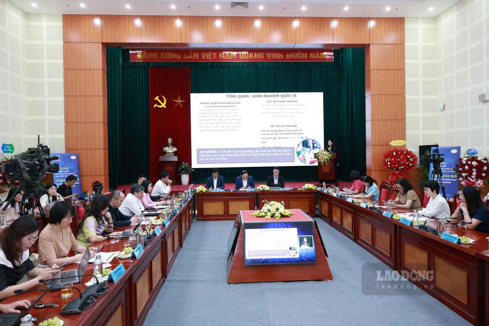 Hội thảo Thanh toán xuyên biên giới và vay trực tuyến - tiện ích số cho kinh doanh, tiêu dùng- Ảnh 1. Toàn cảnh hội thảo. Ảnh: Hải Nguyễn