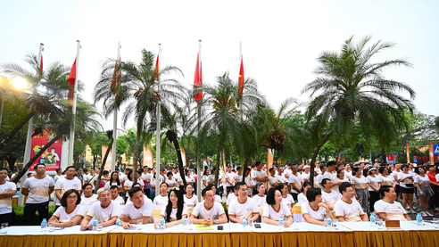 NAPAS tham gia Lễ phát động Giải chạy bộ trực tuyến kỷ niệm "75 năm Ngân hàng Việt Nam"