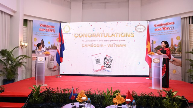 Vietnam & Cambodia launch bilateral cross - border QR code payments- Ảnh 1.