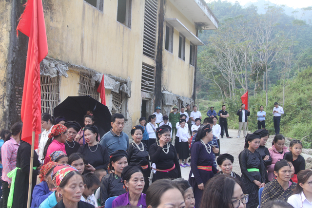 NAPAS inaugurated a charity project in Ban Ria commune, Ha Giang province- Ảnh 7.