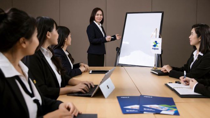 Thông báo kết quả lựa chọn Đơn vị cung cấp gói mua sắm Máy chiếu