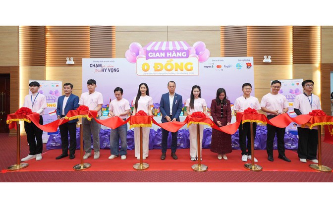 NAPAS, MASTERCARD AND PAYOO DONATE OVER 4 BILLION VIETNAMESE DONG, PROVIDE 2,010 FREE CANCER SCREENING PACKAGES AND ORGANIZE “ZERO-DONG STALLS” FOR VULNERABLE WOMEN