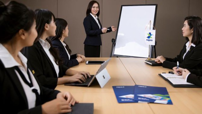 Thông báo kết quả lựa chọn Đơn vị cung cấp gói mua sắm "Hộp quà trang trí thủ công"