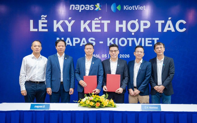 NAPAS AND KIOTVIET PARTNER TO EXPAND THE VIETQR PAYMENT ECOSYSTEM