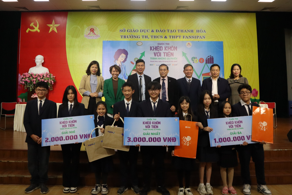 NAPAS phối hợp triển khai chương trình giáo dục tài chính tại trường Phổ thông Liên cấp Fansipan, thành phố Thanh Hóa- Ảnh 4.