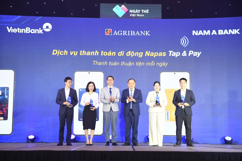 NAPAS mở rộng dịch vụ thanh toán di động NAPAS Tap and Pay- Ảnh 1. NAPAS mở rộng dịch vụ thanh toán di động NAPAS Tap and Pay- Ảnh 1.