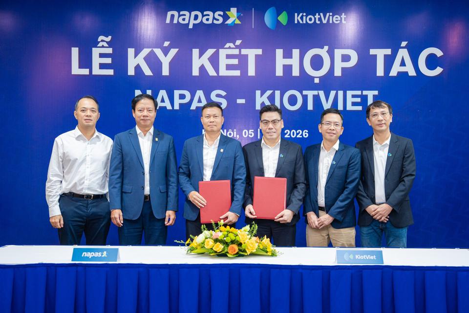 NAPAS - KIOTVIET hợp tác mở rộng hệ sinh thái thanh toán VietQR - Ảnh 1.